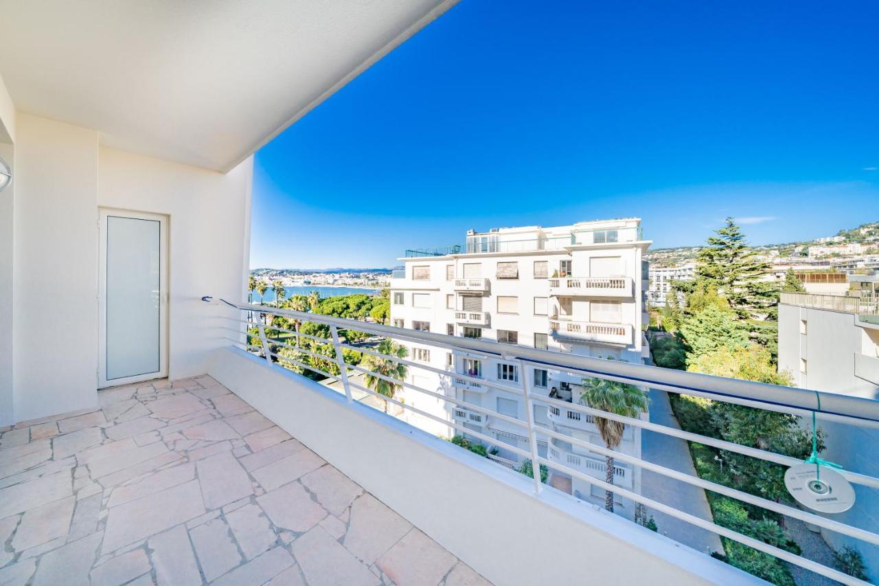 Palm Beach- Free Wifi- Parking- Sea View Канны Экстерьер фото